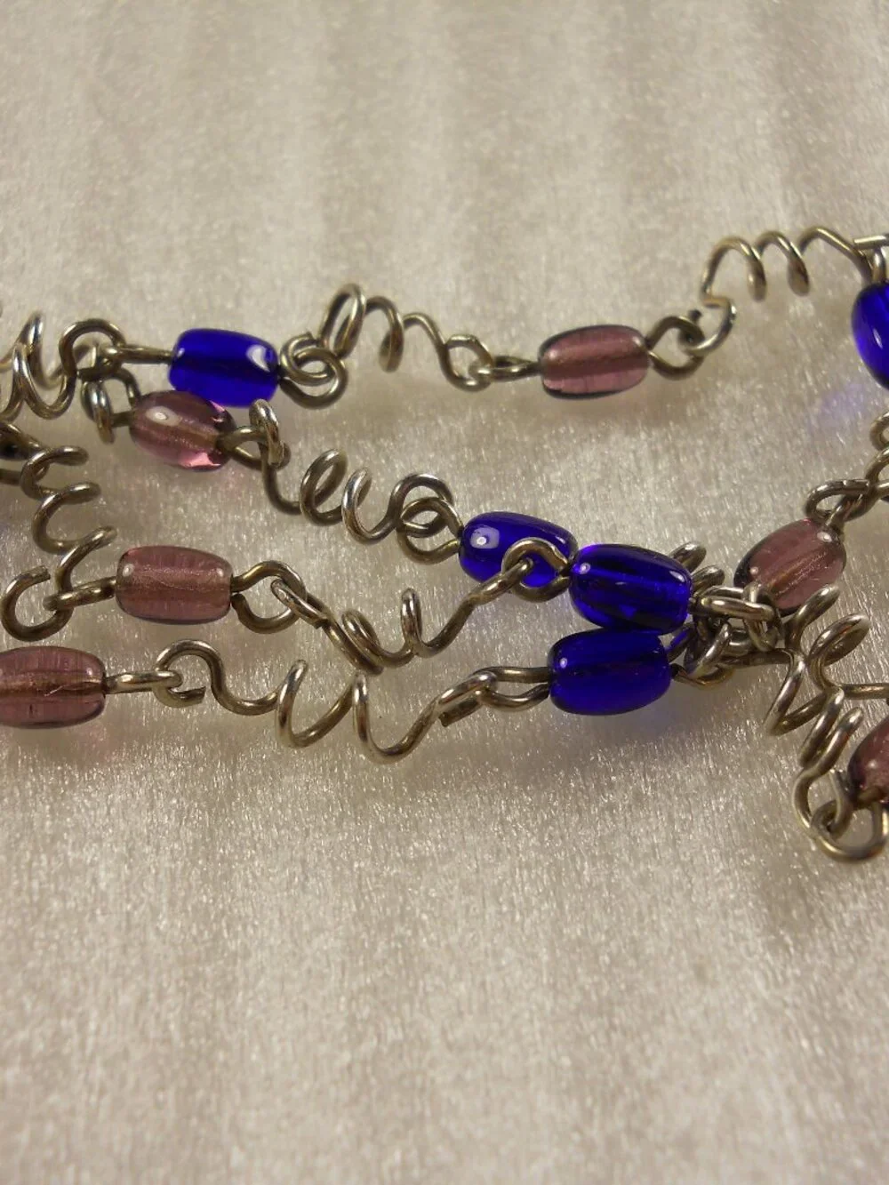 Twisted Link Beaded Neckloace 830